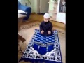 Budak Comel Sembahyang