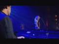 videos de Angie Hart & Tim Freedman - River (RocKwiz Christmas Special)