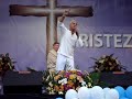 Belo canta seus sucessos