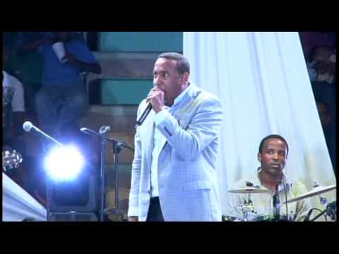 pastor juan carlos - parte del mensaje predicado por el evangelista juan carlos harrigan en el lanzamiento del canal tocando naciones tv en san pedro de macoris.