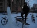 Natale a Novara: Abbattiamo il pupazzo di neve carmense!