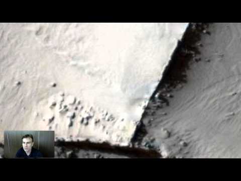 Ancient Walls Discovered On Mars In NASA Photo, June 2014, UFO Sighting News.