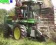 Déchiqueteuse automotrice a grappin