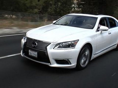 Car Tech - 2013 Lexus LS600hL