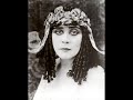 the vamp (oriental fox-trot) - waldorf-astoria dance orchestra with irving & jack kaufman, columbia 1919
----------------------------------
