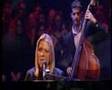 clip video Diana Krall Peel Me A Grape