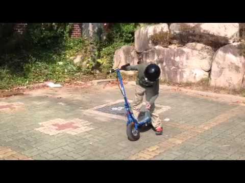 how to drive a electric scooter