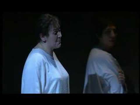Valérie Millot in Dialogues des ...