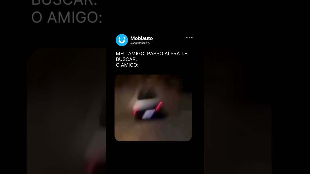 MEU AMIGO DIRIGINDO