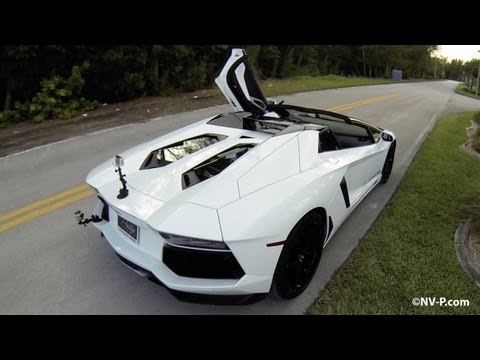 Aventador Roadster POV Driving and Roof Removal
