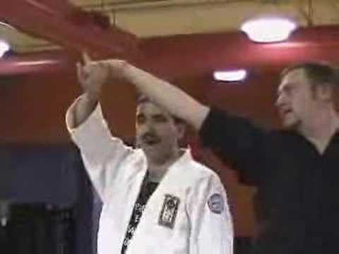 Kyushu-Ryu Finger lock
