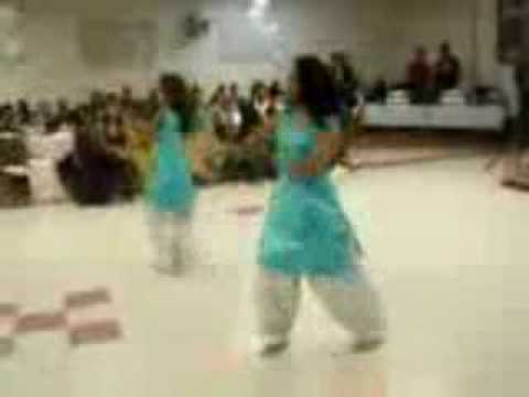 Girlz Mehndi Dancing Desi Style - (shani)
