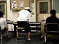 videos de Thy, Johnny, and Irie play Apologize...badly.
