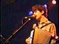 They Might Be Giants - Someone Keeps Moving My Chair