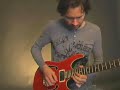 Paul Gilbert shows a scale