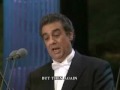 videos de Domingo, Carreras e Pavarotti: os 'Três Tenores' em apresentação.