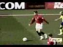 Ronaldinho vs C.Ronaldo- Dribbling Ronaldinho vs C.Ronaldo- Dribbling