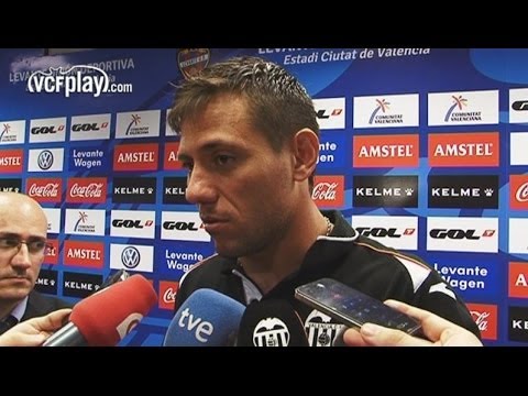 Valencia CF: Alves 'Hemos de reflexionar para no repetir errores la temporada que viene'