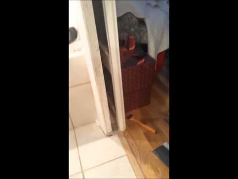 how to remove a pocket door