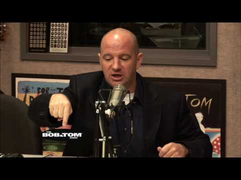BOB&TOM TV: Auggie Smith - Police