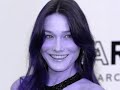 here are some pictures of carla bruni. i like her an her music very much so i hope you like it too.
vid shows the opposite sites of carla.

song: sarah bareilles- love song

i don`t own anything!