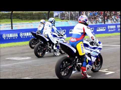 killer menggunakan knalpot racing db : racing versi YZF raungan suara Berikut R25 Yamaha knalpot