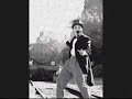 H� Uma Hora (Mario Cesariny)