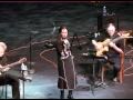 jenna mammina mendocino college artist in residence for 2007 performs with former 2001 artist in residence alex degrassi with robin lewis and beep from berkeley. this song was an improv based of words from the audience.
