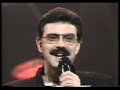 uno de los temas mas representativos de mocedades. pertenece al disco sobreviviremos.