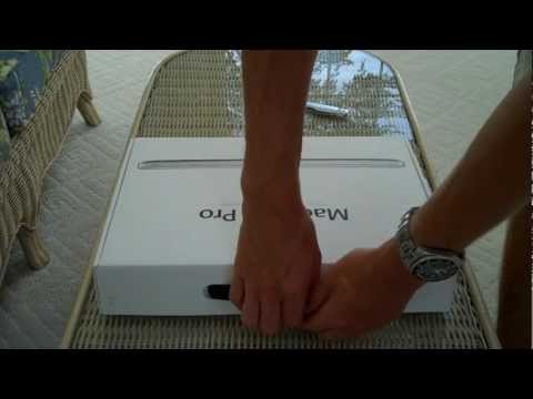 2011 Macbook Pro Unboxing - February 2011 15 inch MacBook Pro 2.2GHz Intel Core i7 quad core 6MB L3 cache 8GB 1333MHz DDR3 RAM 115GB OWC and 500GB 7200RPM SATA in DataDoubler AMD Radeon...