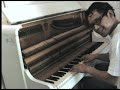 piano : eeco rijken rapp
www.eecoboogiewoogie.com

boogie woogie stomp by albert ammons

another boogie woogie stomp but now with the double bass at the end.

enjoy the video!
