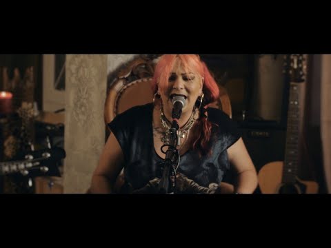 МИЛЕНА СЛАВОВА