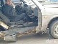 Only In Russia : The Lada with no doors