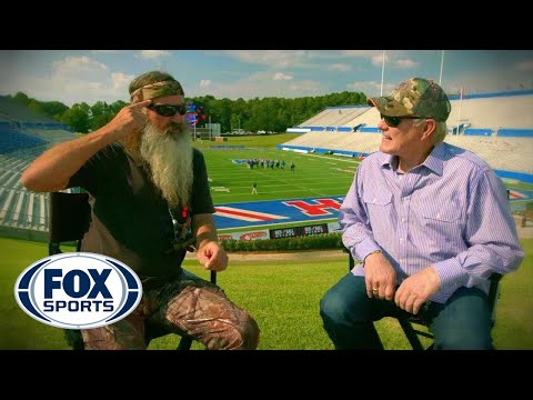 Terry Bradshaw and ‘Duck Dynasty’s’ Phil Robertson reunited Terry Bradshaw and ‘Duck Dynasty’s’ Phil Robertson reunited