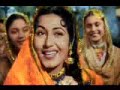Mughal-E-Azam (1960) - Teri Mehfil Mein Qismat Aazmakar 3