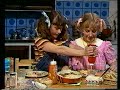 klipp fr�n barnserien urcellen ellen med lena t hansson och bergljot arnadottir.