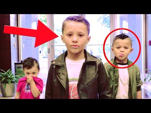 FV Family PARTY IN THE ELEVATOR Top 7 Things YOU MISSED !! 🌟 w/ SHAWN,LEXI,MICHAEL,CHASE 🌟