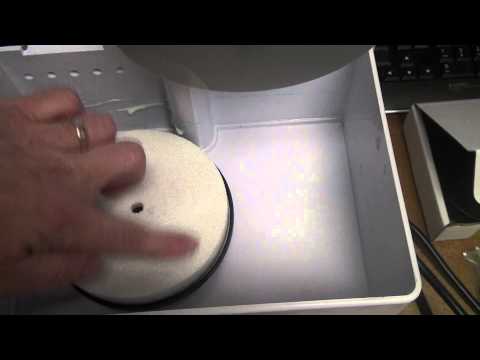 how to properly clean a dvd disc