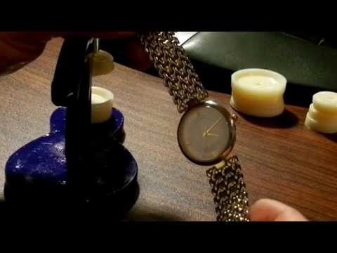 how to snap a watch cover back on