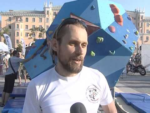 Просмотр видео Просмотр видео