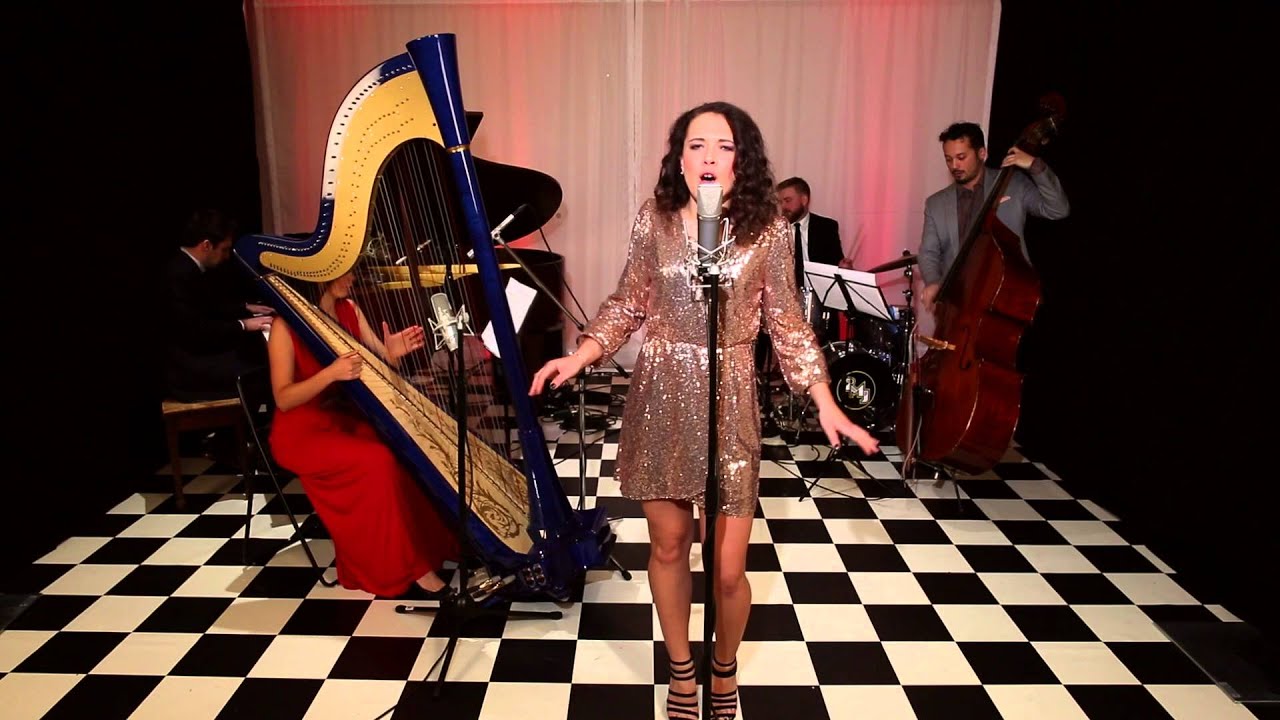 “Time After Time” Sung By 14 Year Old Caroline Baran – Postmodern Jukebox