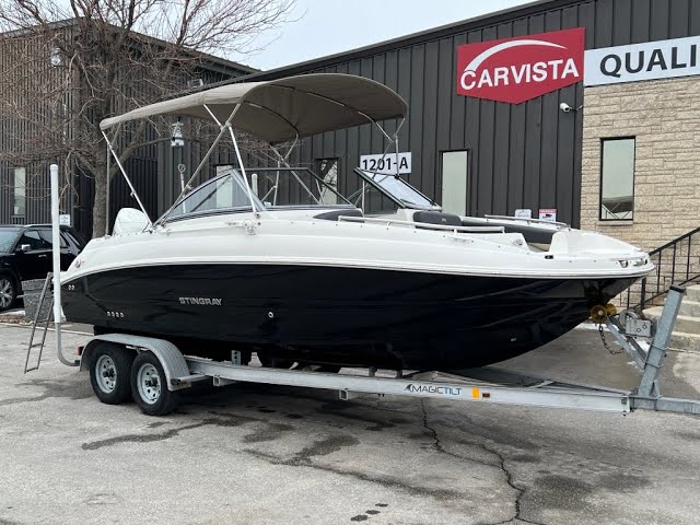 2019 STINGRAY 201DS Bow Rider Boat 140HP With Trailer in Powerboats & Motorboats in Winnipeg