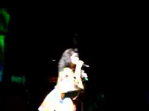 Bjork Oceania live at Nimes 23 august