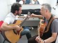Francesco Merlettini with Tommy Emmanuel at backstage in Cormòns - PART 1 Lesson on Those Who Wait Voir la Vidéo