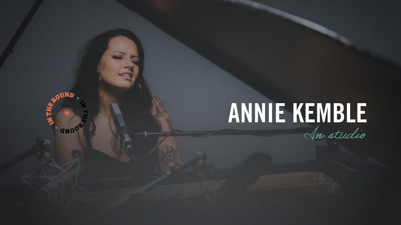Annie Kemble in Studio