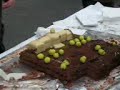 B�rger verspeisen Musikhalle