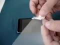 (uploaded by phongc)&nbsp;putting on screen protector