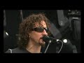 pt perform blackest eyes and halo onstage filmed by german tv, also featuring the editors signing autographs and an interview with steven wilson & richard barbieri.