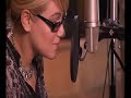 melody gardot sings 