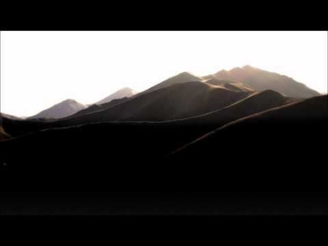 clozee - DOWNLOAD: http://www.sophistefunk.com/mountain-legends-clozee-download/ PLEASE VISIT: http://www.facebook.com/CloZee SUPPORT US WITH A 'LIKE' ON FACEBOOK:...